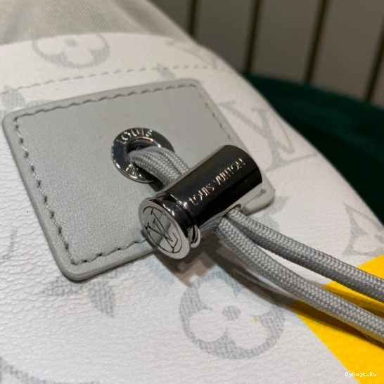 NANO BAG VUITTON LOUIS CHALK 0214